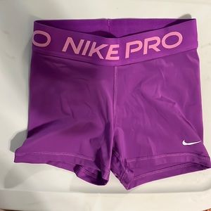 Nike pro workout shorts